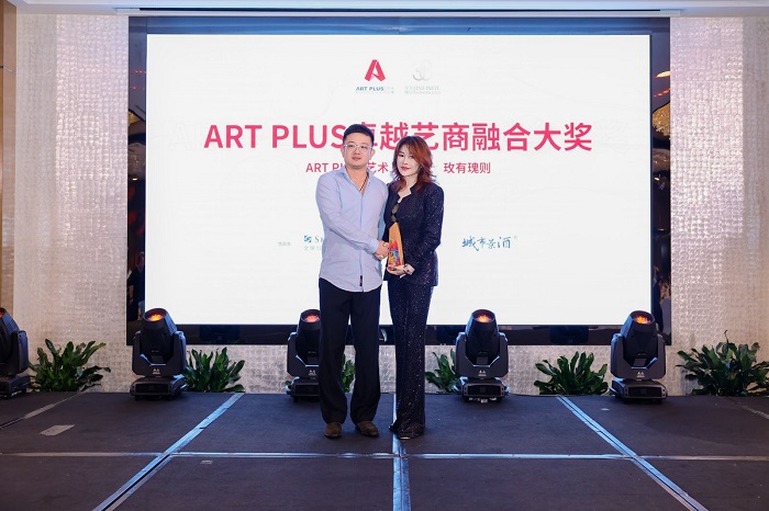 践行“多元·共生”，玫有瑰则美学空间于2025艺博会载誉收官，打造沉浸式艺术盛宴