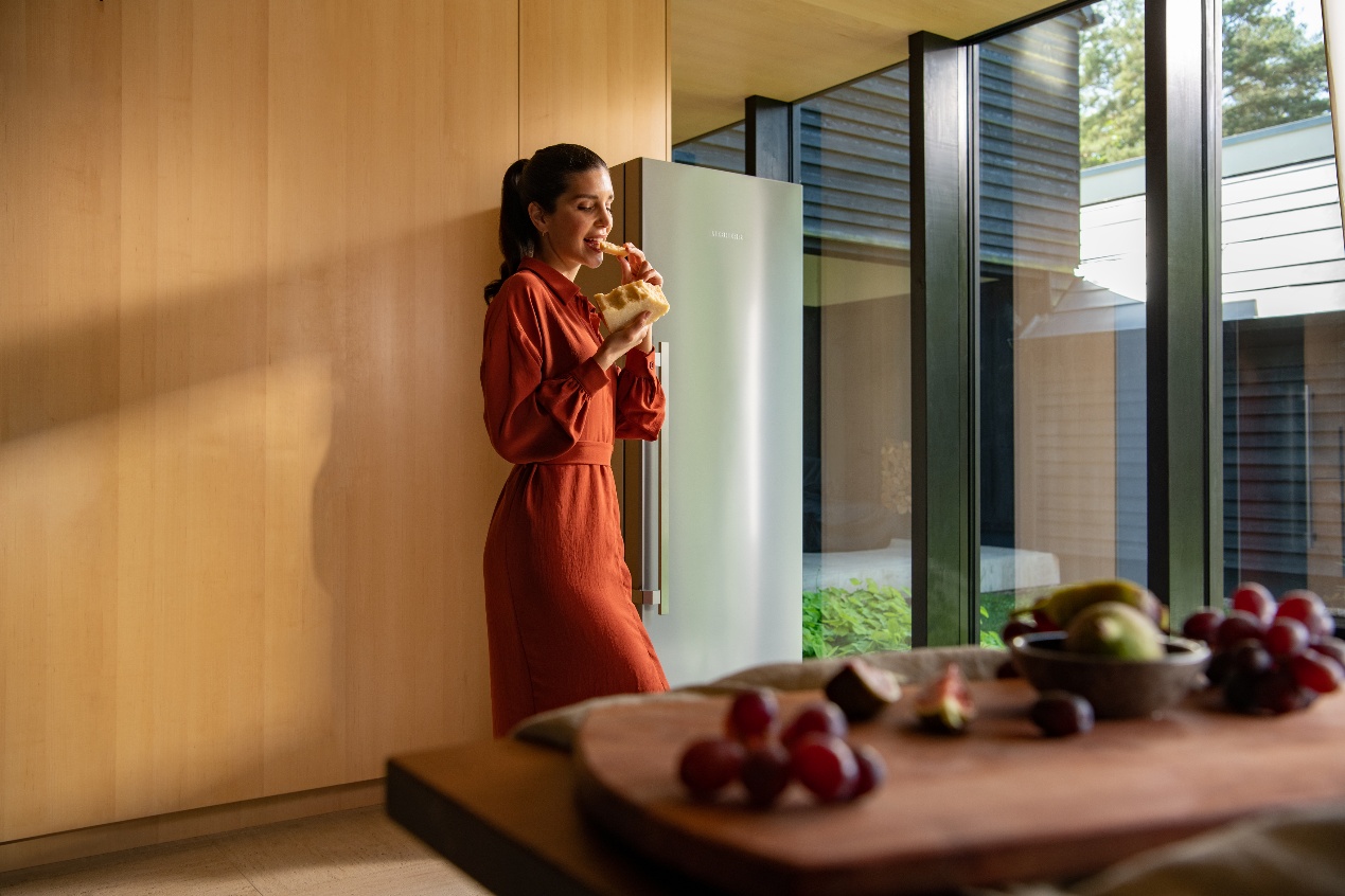 双十一“鲜”启臻藏，Liebherr利普赫尔以德系精工解开品质生活密码