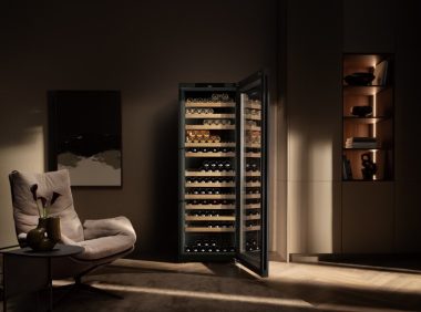 Liebherr利普赫尔推出Vinidor Selection系列WPgbh 7473酒柜，感恩献礼温情时刻